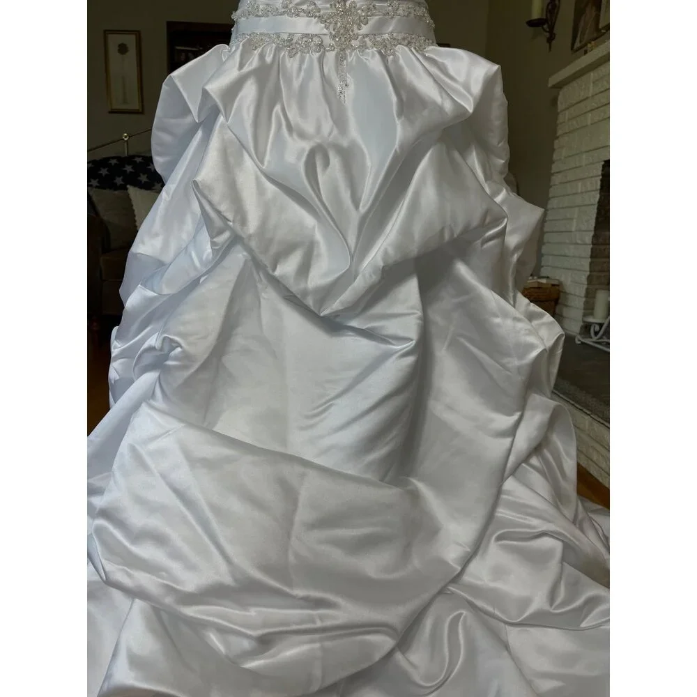 Maggie Sottero Imperial Gown Brielle Wedding Dress Strapless Bustle Train 12 - Picture 12 of 16